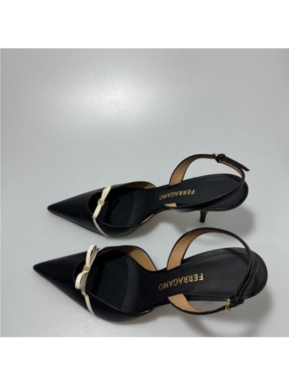 Ferragamo Gylla 70mm Bow Slingback Pumps Black Size 9.5 - Picture 3 of 7